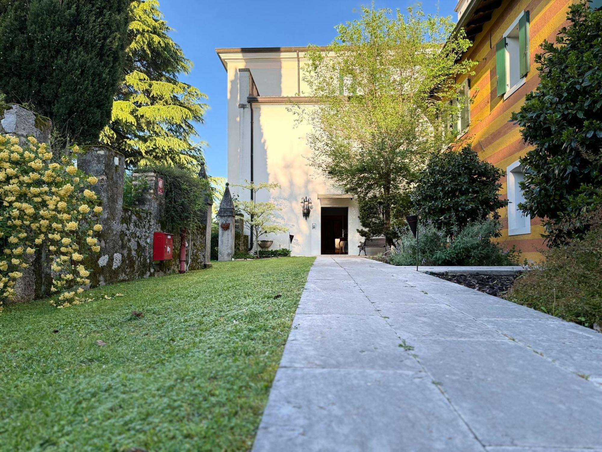 Hotel Villa Ca Damiani Caneva Екстер'єр фото